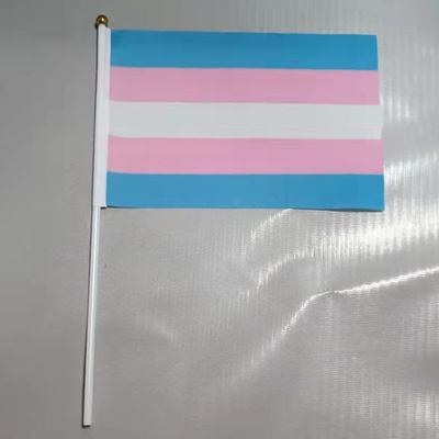Высококачественный 100D полиэстер Handheld LGBT сигнализирует изготовленные на заказ флаги радуги